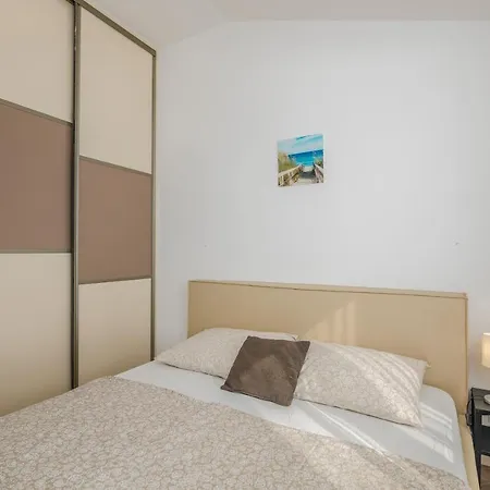 Adria Apartment *
